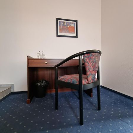 Erbenholz Hotel Laatzen Εξωτερικό φωτογραφία
