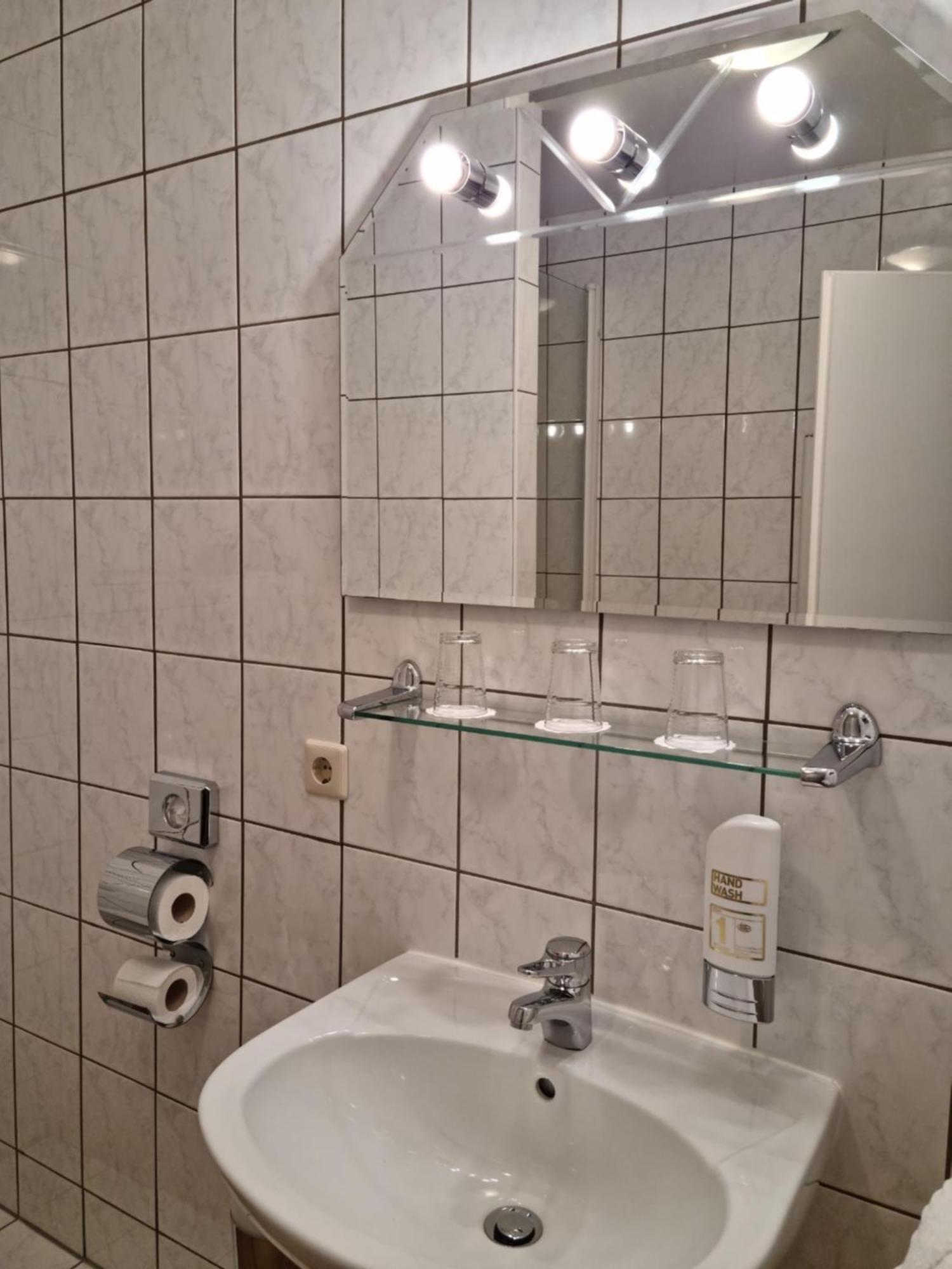 Erbenholz Hotel Laatzen Εξωτερικό φωτογραφία