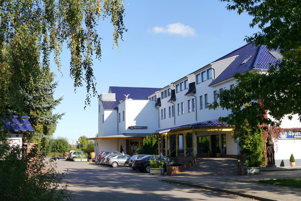 Erbenholz Hotel Laatzen Εξωτερικό φωτογραφία